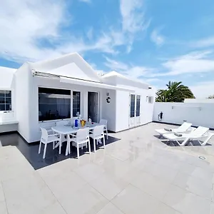 https://luxury-coral-beach-first-line-of-the-sea.puertodelcarmen-hotels.org